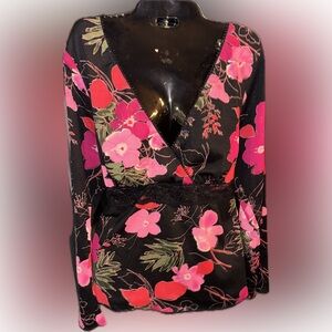 Y2K Self Esteem Black & Pink Floral Lace‎ Belted Tie Back Top W/ Deep V-Neck